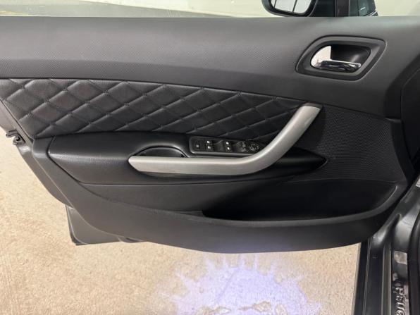 Peugeot 408 I с пробегом 2013 года, цена 559 000 рублей, 248000 км, седан, Автокод Объявления