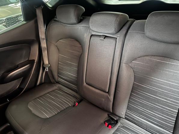 Hyundai ix35 I Рестайлинг с пробегом 2013 года, цена 1 245 000 рублей, 216701 км, внедорожник, Автокод Объявления