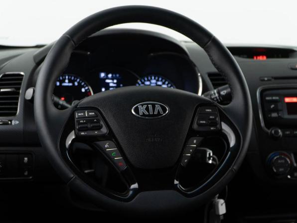Kia Cerato III Рестайлинг (Classic) с пробегом 2017 года, цена 1 469 050 рублей, 94379 км, седан, Автокод Объявления