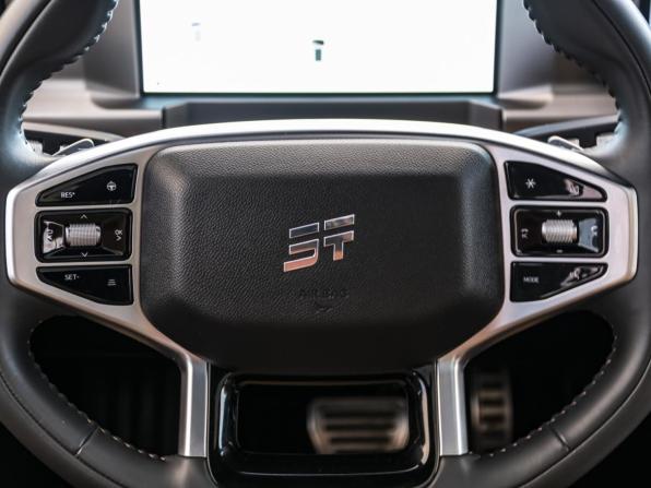 JETOUR T2 с пробегом 2024 года, цена 3 599 000 рублей, 44184 км, внедорожник, Автокод Объявления