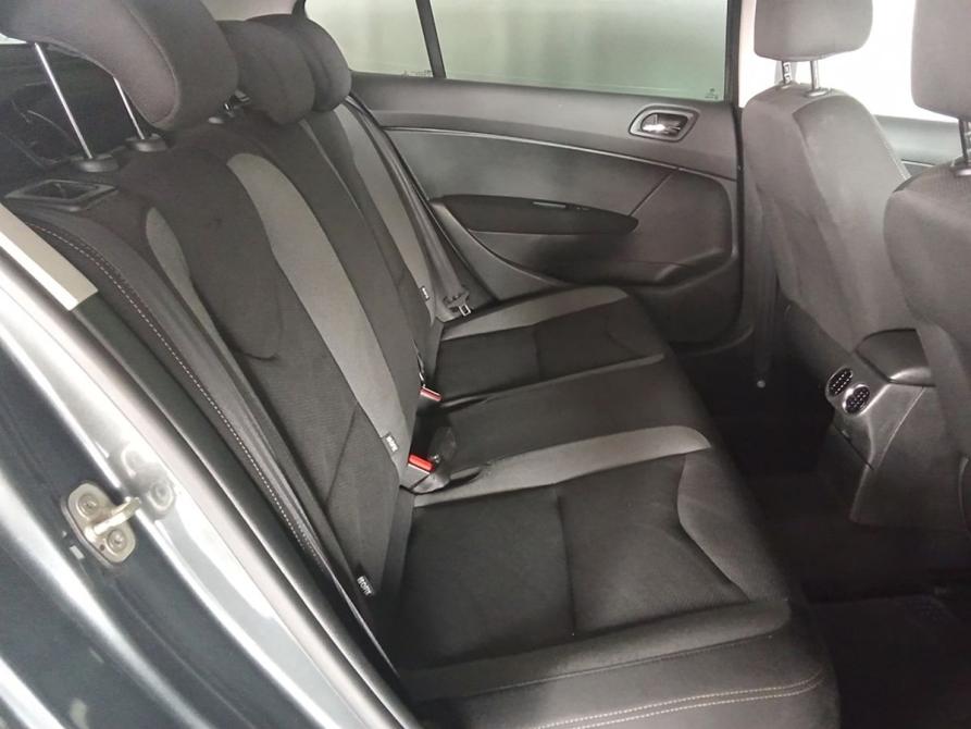 Peugeot 408 I Москва  - изображение 10