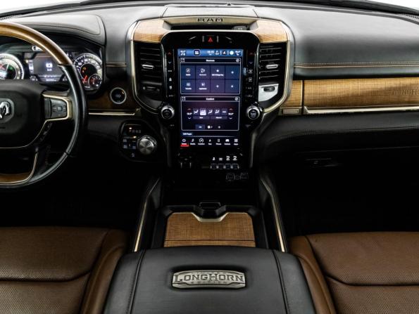 Ram 1500 V с пробегом 2022 года, цена 6 920 100 рублей, 67253 км, offers.body_type.unknown, Автокод Объявления