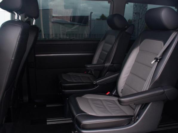 Volkswagen Multivan T6 Рестайлинг с пробегом 2019 года, цена 6 500 000 рублей, 138388 км, минивэн, Автокод Объявления