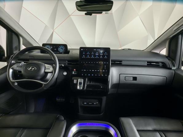 Hyundai Staria I с пробегом 2021 года, цена 5 030 000 рублей, 66583 км, минивэн, Автокод Объявления