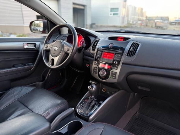 Kia Cerato II с пробегом 2011 года, цена 865 000 рублей, 98000 км, купе, Автокод Объявления
