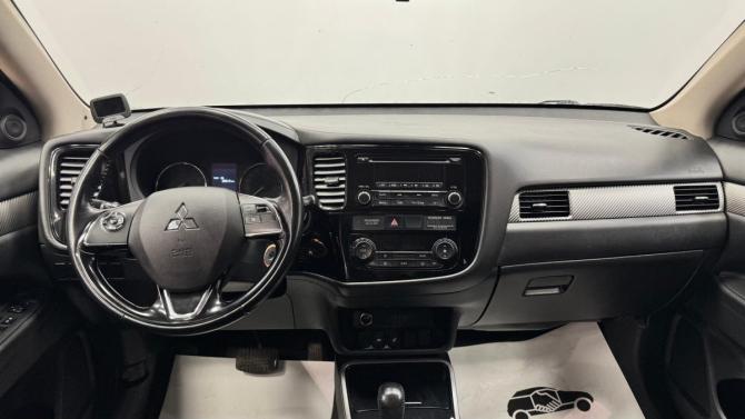 Mitsubishi Outlander III Рестайлинг 2 с пробегом 2017 года, цена 1 750 000 рублей, 190773 км, внедорожник, Автокод Объявления