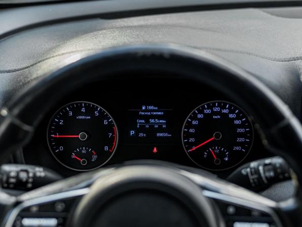 Kia Sportage IV Рестайлинг с пробегом 2019 года, цена 1 975 000 рублей, 89645 км, внедорожник, Автокод Объявления