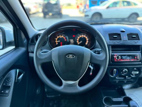 Lada (ВАЗ) Granta I Рестайлинг с пробегом 2023 года, цена 725 000 рублей, 6000 км, седан, Автокод Объявления