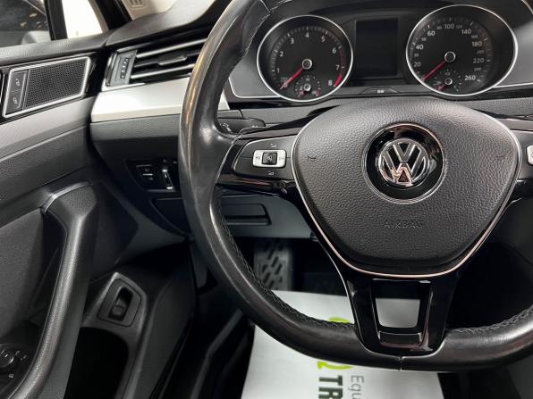 Volkswagen Passat B8 с пробегом 2017 года, цена 1 760 000 рублей, 127130 км, седан, Автокод Объявления