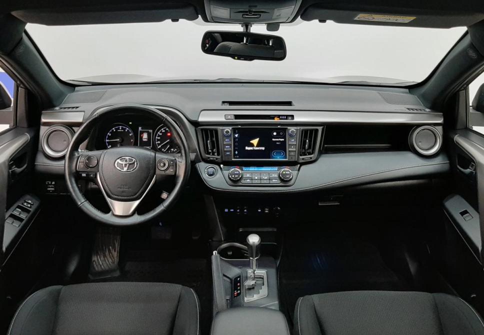 Toyota RAV4 IV (XA40) Рестайлинг Москва  - изображение 9