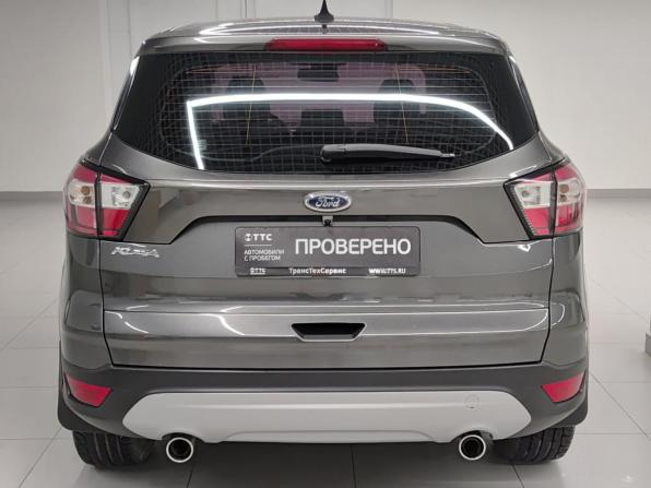 Ford Kuga II Рестайлинг с пробегом 2017 года, цена 1 790 000 рублей, 118906 км, внедорожник, Автокод Объявления