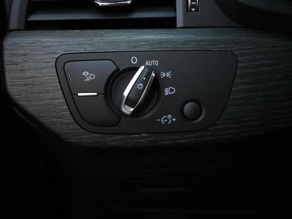Audi A5 II (F5) Рестайлинг с пробегом 2021 года, цена 3 899 000 рублей, 117892 км, лифтбек, Автокод Объявления