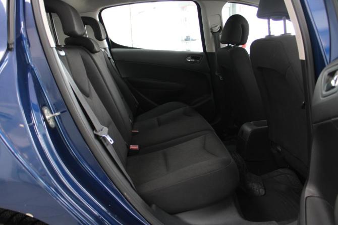 Peugeot 308 I с пробегом 2008 года, цена 370 000 рублей, 102000 км, хэтчбек, Автокод Объявления