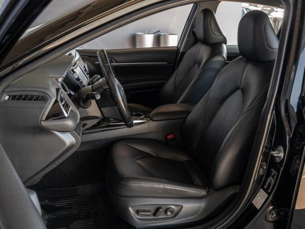 Toyota Camry VIII (XV70) с пробегом 2019 года, цена 2 180 000 рублей, 192555 км, седан, Автокод Объявления