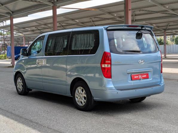 Hyundai Grand Starex I с пробегом 2010 года, цена 1 365 000 рублей, 178000 км, минивэн, Автокод Объявления
