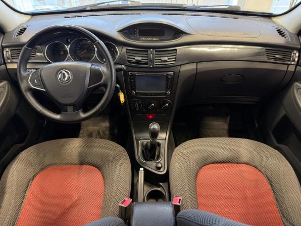 Dongfeng H30 Cross с пробегом 2014 года, цена 450 000 рублей, 164000 км, хэтчбек, Автокод Объявления