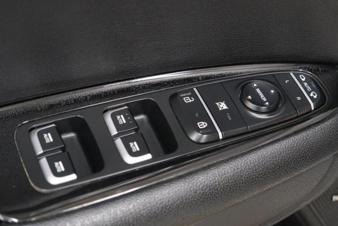 Kia Optima IV с пробегом 2018 года, цена 2 229 000 рублей, 87000 км, седан, Автокод Объявления