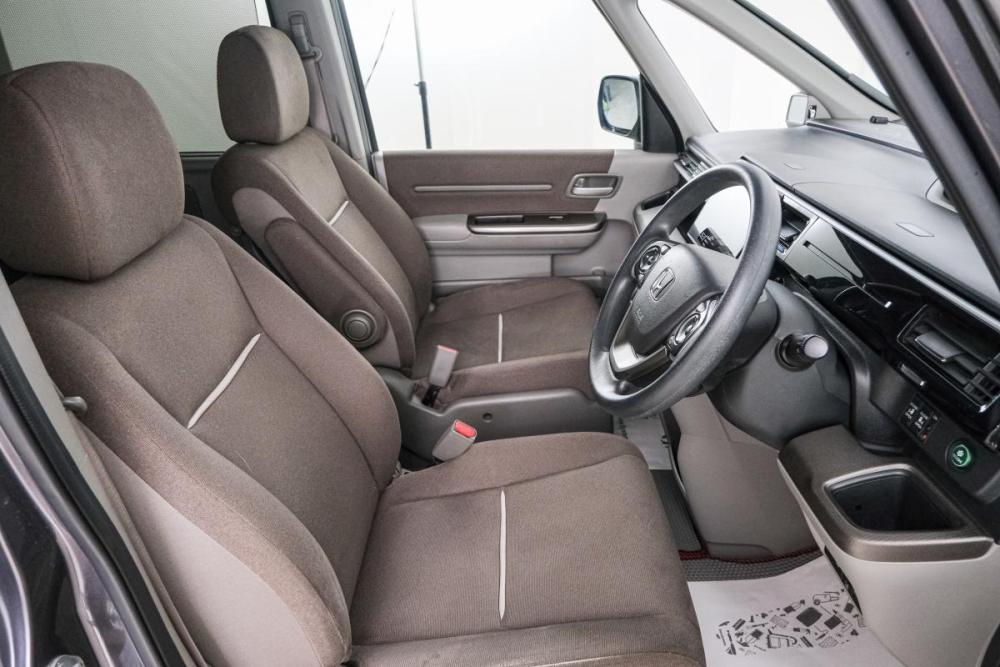 Honda Stepwgn V Рестайлинг Красноярск  - изображение 8