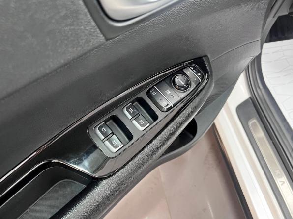 Kia Optima IV Рестайлинг с пробегом 2019 года, цена 1 990 000 рублей, 138054 км, седан, Автокод Объявления