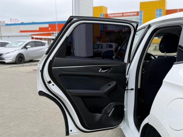 Haval Jolion I с пробегом 2023 года, цена 1 990 000 рублей, 33308 км, внедорожник, Автокод Объявления