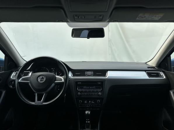 Skoda Rapid I с пробегом 2015 года, цена 1 160 000 рублей, 135560 км, лифтбек, Автокод Объявления