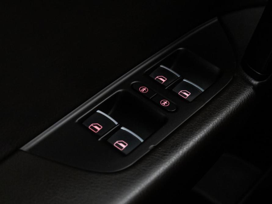 Volkswagen Touareg II Санкт-Петербург  - изображение 17