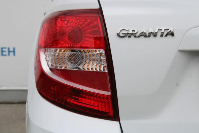 Lada (ВАЗ) Granta I Рестайлинг с пробегом 2023 года, цена 835 000 рублей, 36000 км, седан, Автокод Объявления