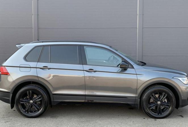 Volkswagen Tiguan II Рестайлинг с пробегом 2021 года, цена 3 150 000 рублей, 75333 км, внедорожник, Автокод Объявления