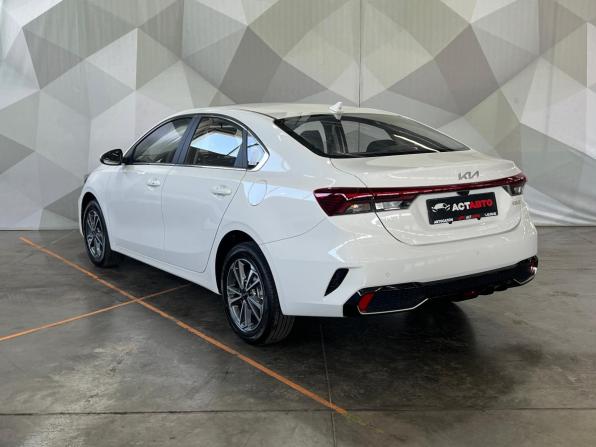 Kia K3 II (China Market) Рестайлинг с пробегом 2025 года, цена 2 490 000 рублей, 15 км, седан, Автокод Объявления