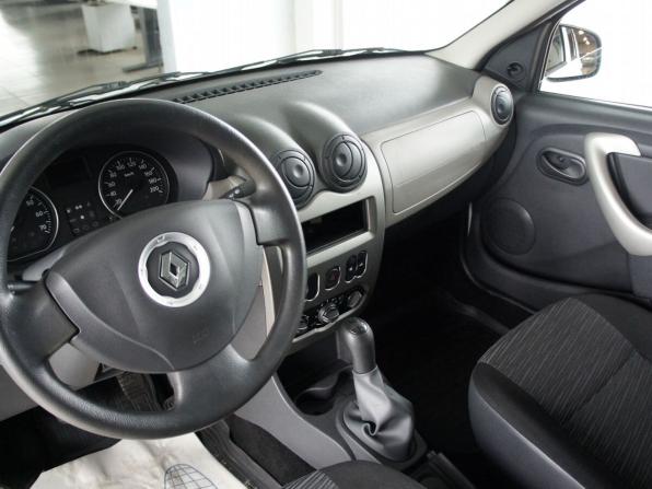 Renault Logan I Рестайлинг с пробегом 2012 года, цена 629 000 рублей, 31000 км, седан, Автокод Объявления