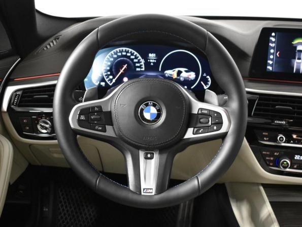 BMW 5 серии VII (G30/G31/G38) с пробегом 2018 года, цена 3 999 900 рублей, 137050 км, седан, Автокод Объявления