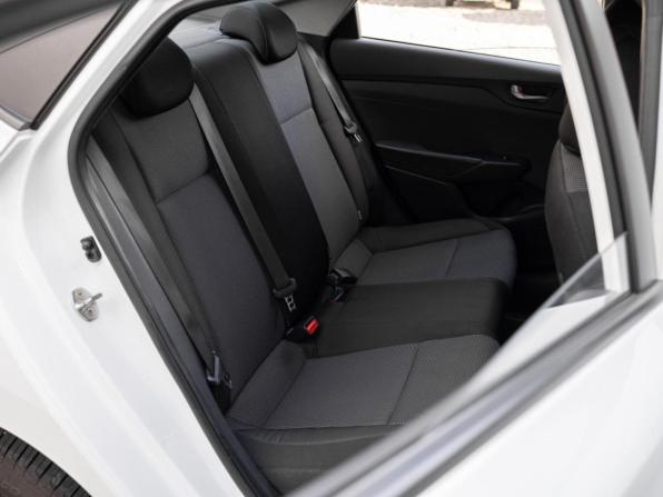 Hyundai Solaris II с пробегом 2017 года, цена 1 249 000 рублей, 211280 км, седан, Автокод Объявления
