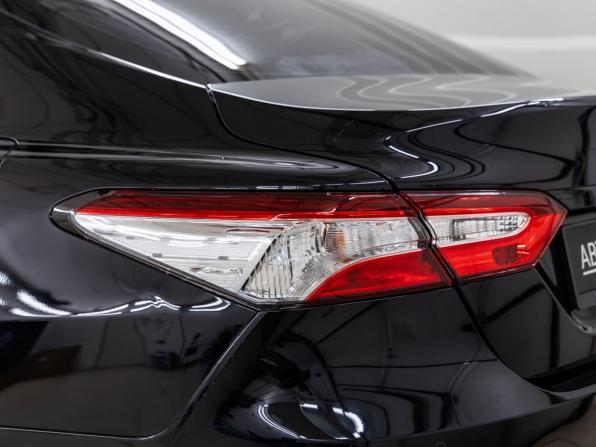 Toyota Camry VIII (XV70) Рестайлинг с пробегом 2021 года, цена 3 250 000 рублей, 55858 км, седан, Автокод Объявления