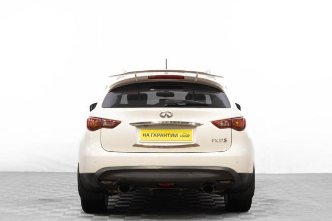 Infiniti FX II (S51) с пробегом 2011 года, цена 2 099 000 рублей, 201000 км, внедорожник, Автокод Объявления