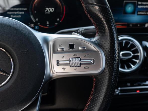 Mercedes-Benz GLB I (X247) с пробегом 2020 года, цена 3 300 000 рублей, 113593 км, внедорожник, Автокод Объявления