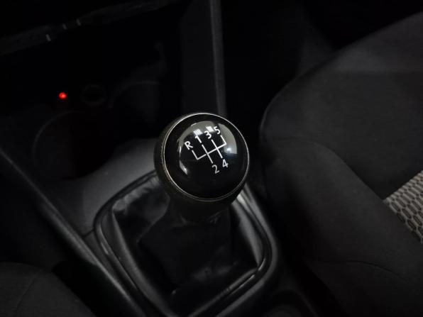 Volkswagen Polo V с пробегом 2013 года, цена 630 000 рублей, 217800 км, седан, Автокод Объявления