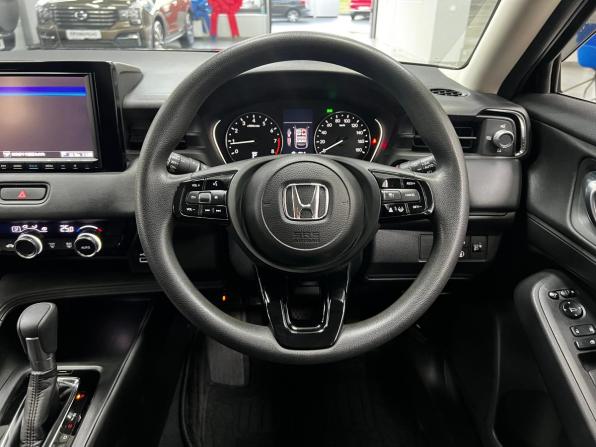 Honda Vezel II с пробегом 2021 года, цена 2 415 000 рублей, 55810 км, внедорожник, Автокод Объявления