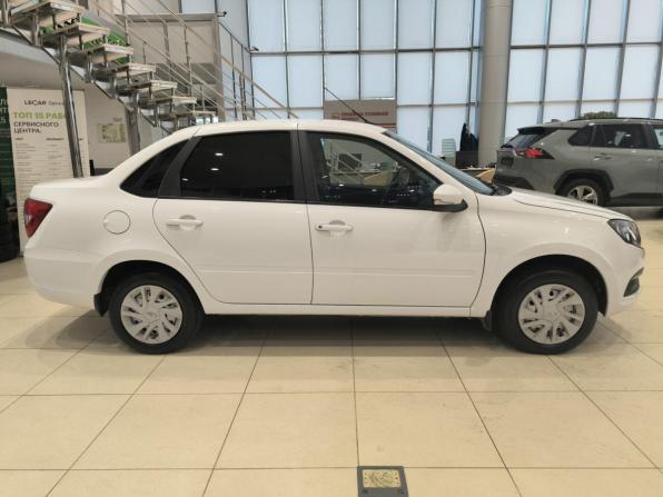 Lada (ВАЗ) Granta I Рестайлинг с пробегом 2024 года, цена 799 000 рублей, 28000 км, седан, Автокод Объявления
