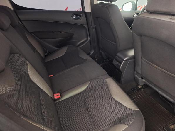 Peugeot 308 I с пробегом 2009 года, цена 275 000 рублей, 157283 км, хэтчбек, Автокод Объявления