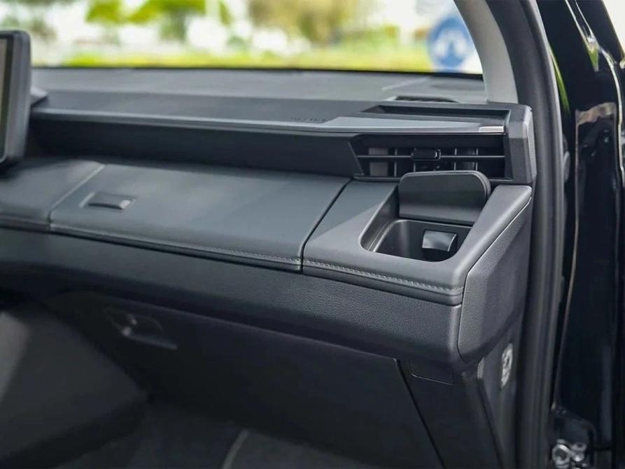 Toyota Hilux IX Самара  - изображение 19