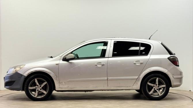 Opel Astra H Рестайлинг с пробегом 2007 года, цена 150 000 рублей, 384000 км, хэтчбек, Автокод Объявления