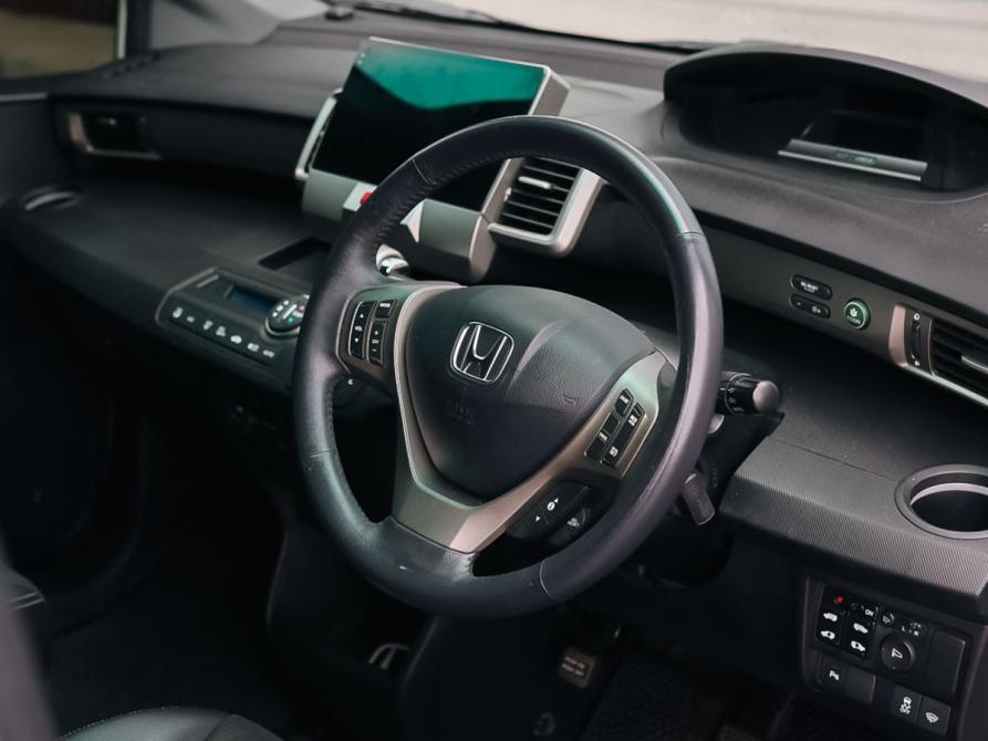 Honda Freed I Рестайлинг Новосибирск  - изображение 11
