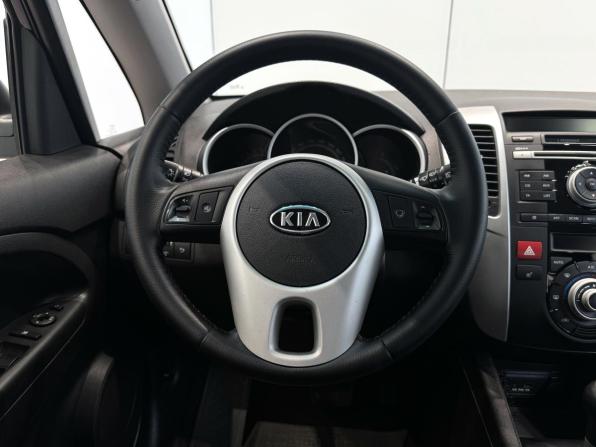 Kia Venga I с пробегом 2011 года, цена 880 000 рублей, 125000 км, минивэн, Автокод Объявления