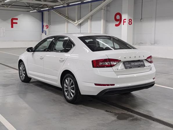 Skoda Octavia III (A7) Рестайлинг с пробегом 2022 года, цена 2 165 000 рублей, 22001 км, лифтбек, Автокод Объявления