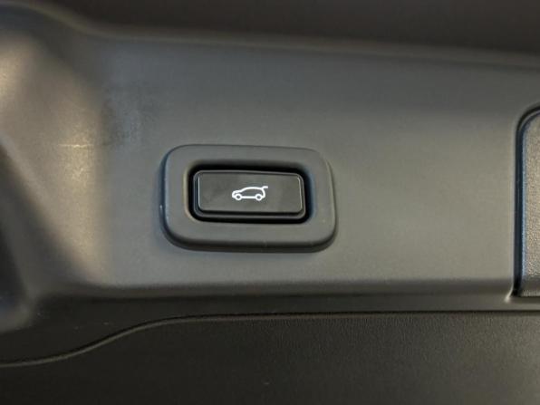 Land Rover Range Rover Evoque II с пробегом 2020 года, цена 3 900 000 рублей, 48728 км, внедорожник, Автокод Объявления