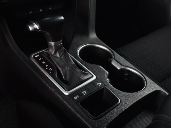 Kia Sportage IV Рестайлинг с пробегом 2018 года, цена 2 099 999 рублей, 106476 км, внедорожник, Автокод Объявления
