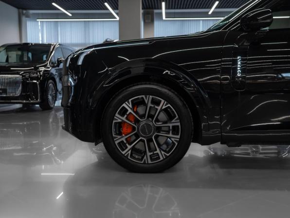 Lynk &amp; Co 900 с пробегом 2025 года, цена 8 000 000 рублей, 50 км, внедорожник, Автокод Объявления