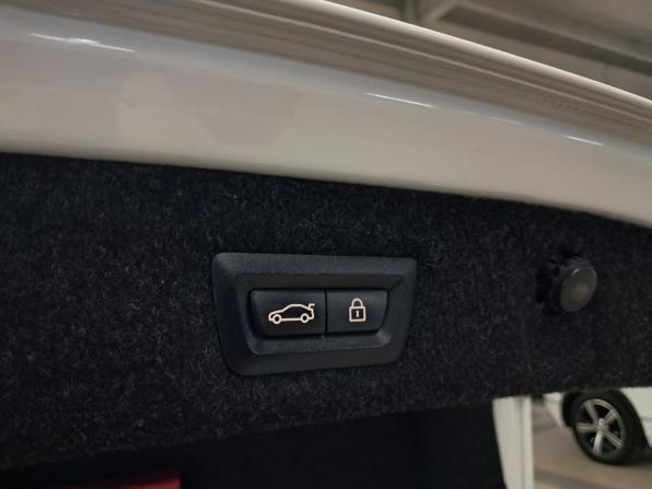 BMW 5 серии VII (G30/G31/G38) с пробегом 2018 года, цена 4 050 000 рублей, 173050 км, седан, Автокод Объявления