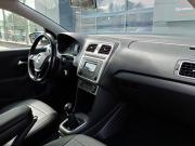 Volkswagen Polo V Рестайлинг Казань  - изображение 25
