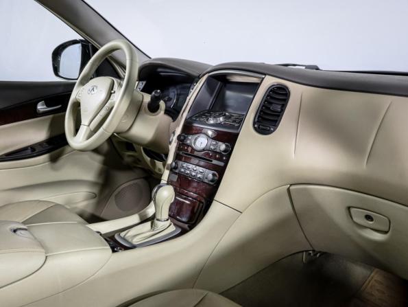 Infiniti QX50 I с пробегом 2015 года, цена 1 950 000 рублей, 200479 км, внедорожник, Автокод Объявления